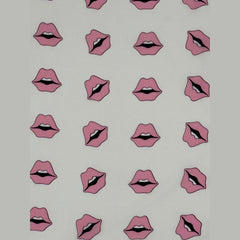 Seidentuch „Nikituch“ – Beige mit pinkem Kussmund | 100 % Seide | 53x53 cm