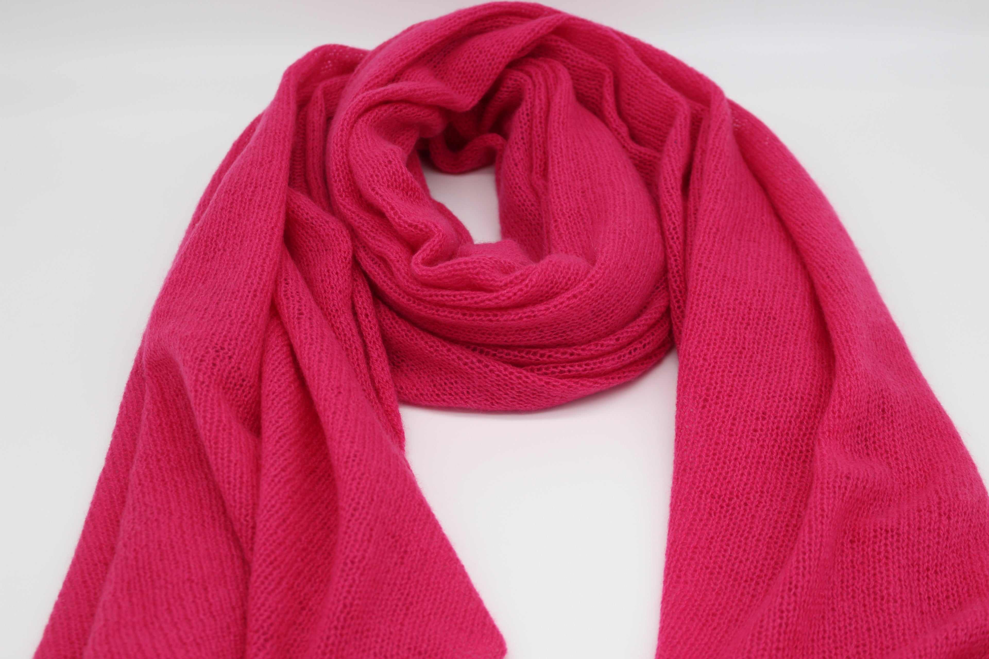 Handgestrickter Kaschmirschal – locker & luftig