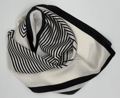 Beiges Seidentuch mit schwarzen Streifen – 100 % Seide, 90 x 90 cm | Elegantes quadratisches Halstuch